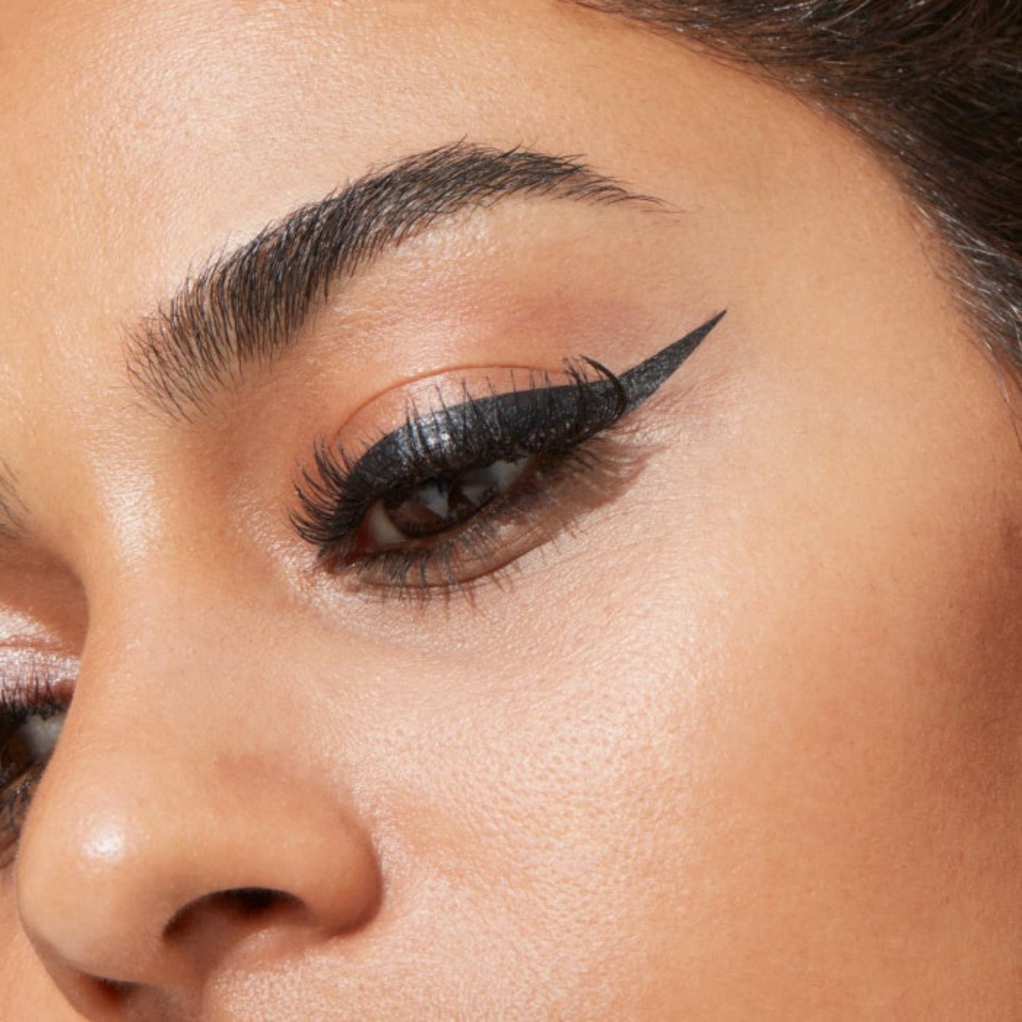 Gosh - Slanted Pro Liner - OSUNEyelinerGOSH